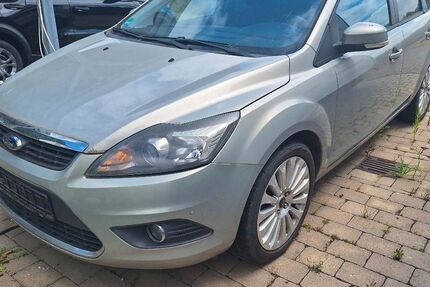 Ford Focus 159.060 km 950 &euro; Wachtendonk 47669