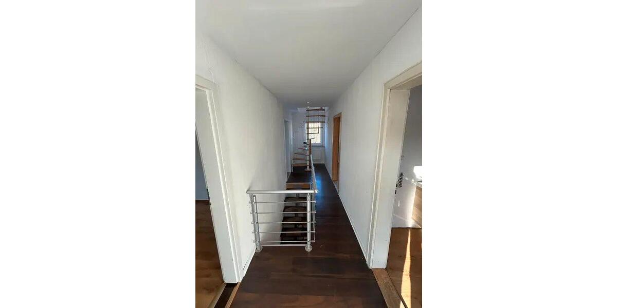 Doppelhaushälfte Sinzing - 5 Zimmer, 130 m&sup2;, 1.350&euro; | Angebot:26349498