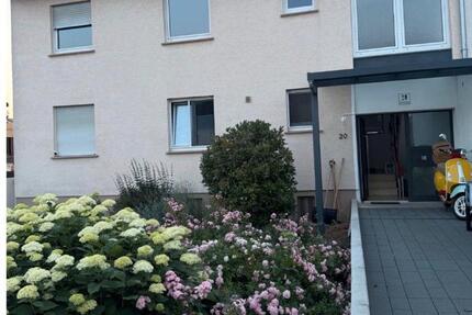Haus Ober-Olm Olm - 8 Zimmer, 200 m&sup2;, 599.000&euro; | Angebot:26855828