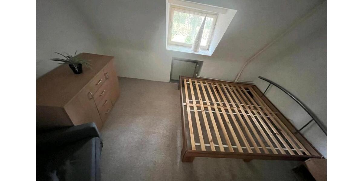 Einfamilienhaus Arnstein - 6 Zimmer, 132 m&sup2;, 65.000&euro; | Angebot:27131238