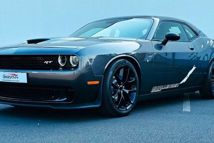Dodge Challenger 71.086 km 30.990 &euro; Homberg (Efze) 34576