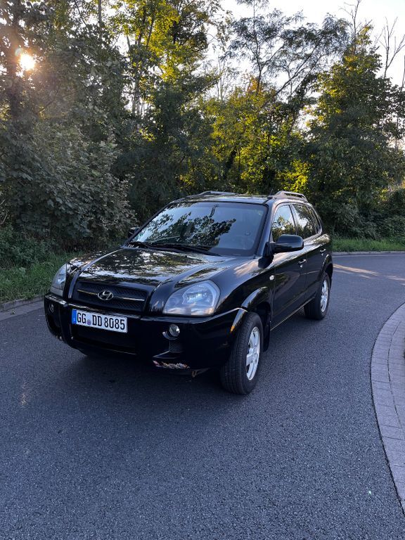Hyundai TUCSON 254.000 km 3.300 € Gernsheim 64579