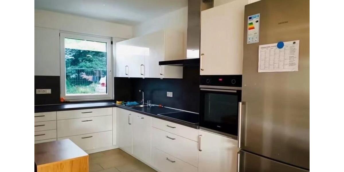 Reihenhaus Ratingen - 5 Zimmer, 135 m&sup2;, 2.400&euro; | Angebot:24842312