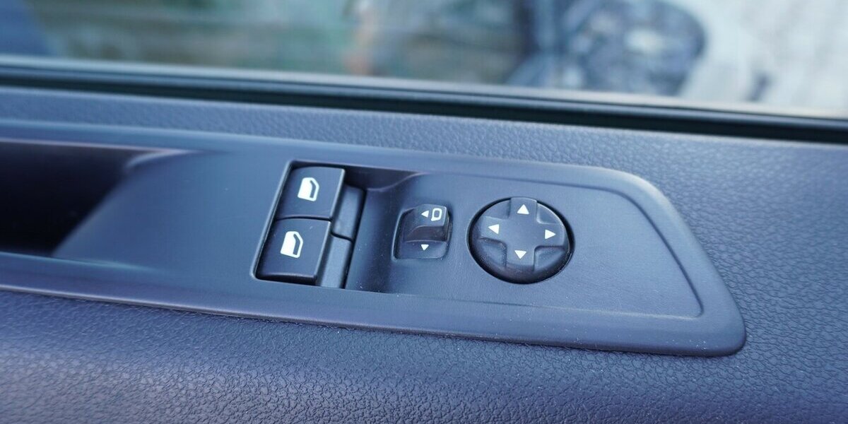 Fiat Scudo MultiCab L3 145 AT/ Vollausstattung + AHK 47.642 km 29.393 &euro; Münchenbernsdorf 07589