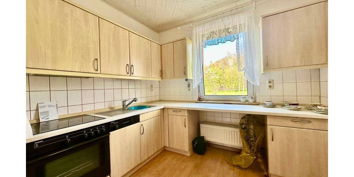 Etagenwohnung Schmalkalden - 3 Zimmer, 67 m&sup2;, 65.000&euro; | Angebot:26273002