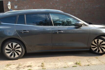 Ford Focus 145.000 km 14.595 &euro; Silzen 25551
