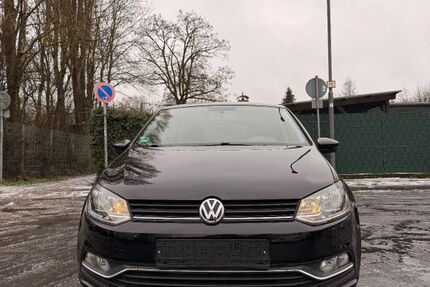 VW Polo 127.970 km 8.300 &euro; Offenbach 63069