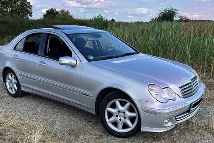 Mercedes-Benz C 200 234.000 km 4.000 &euro; Billigheim 74842