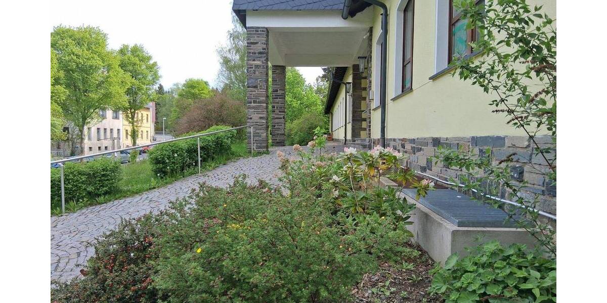 Gewerbeobjekt Pausa - 750.000&euro; | Angebot:26851797