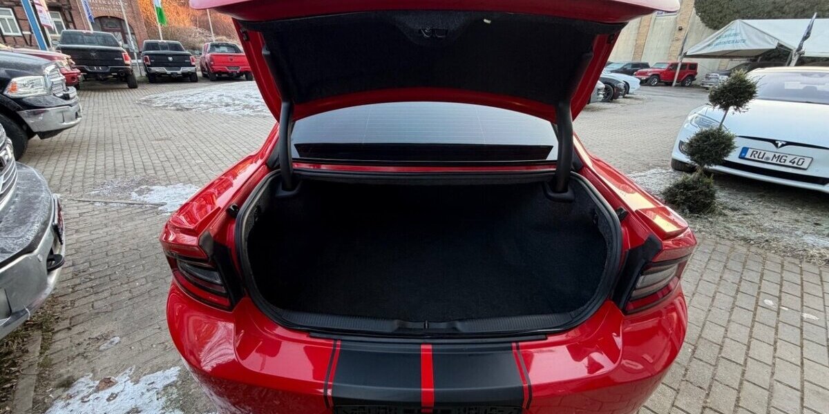 Dodge Charger 5.7 V8 HEMI R/T SRT 107.700 km 24.999 &euro; Rudolstadt 07407