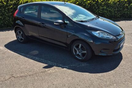Ford Fiesta 122.194 km 4.800 &euro; Calden 34379
