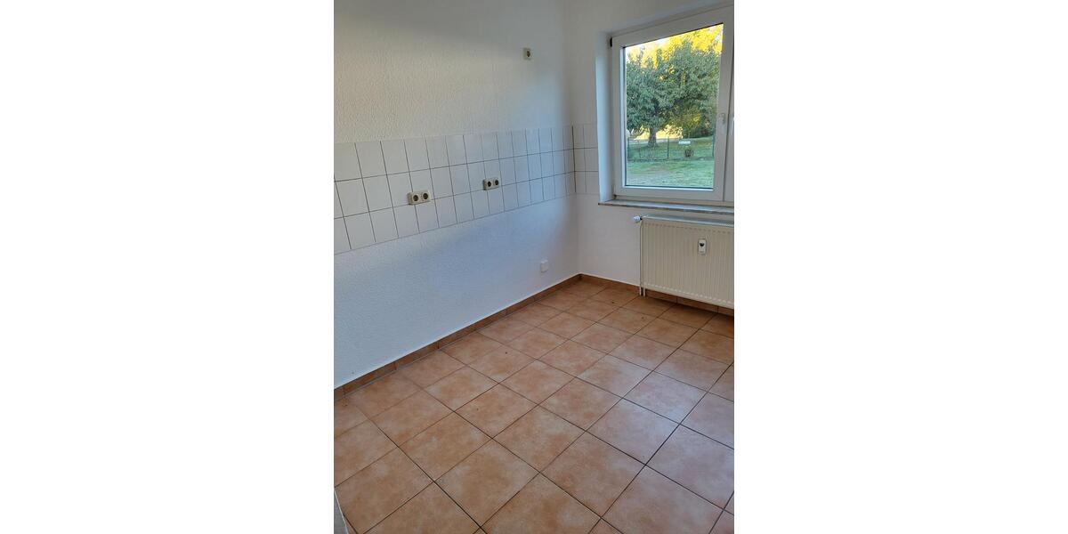 Erdgeschoßwohnung Jarmen - 2 Zimmer, 66 m&sup2;, 405&euro; | Angebot:26070415
