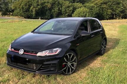 VW Golf 91.000 km 20.400 &euro; Kirchhain 35274