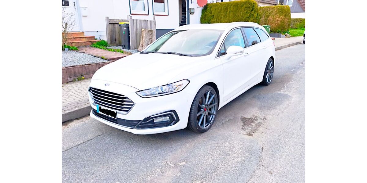 Ford Mondeo 105.800 km 15.799 &euro; Schleswig 24837