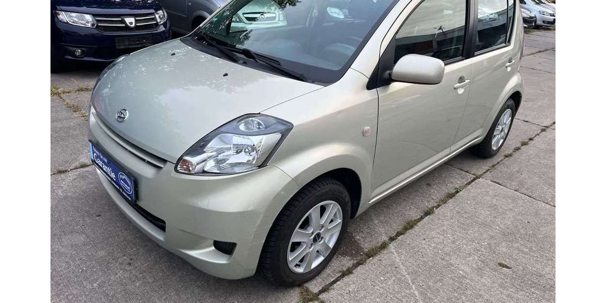 Daihatsu Sirion 67.000 km 6.790 &euro; Dreieich 63303