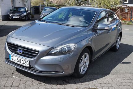 Volvo V40 144.400 km 9.200 &euro; Burbach 57299