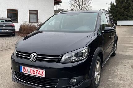 VW Touran 256.984 km 5.499 &euro; Rosenheim 83026