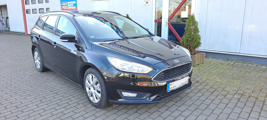 Ford Focus 107.000 km 7.000 € Steinheim 32839