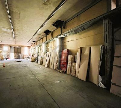 MASSIV, VIEL PLATZ, SEHR GUTE ANBINDUNG - Gewerbeobjekt Ohrdruf | Angebot:25939567