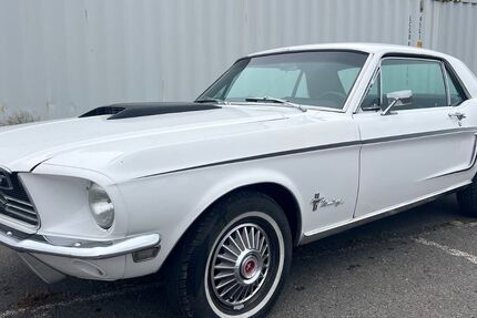 Ford Mustang 124.000 km 19.499 &euro; Berlin 12057