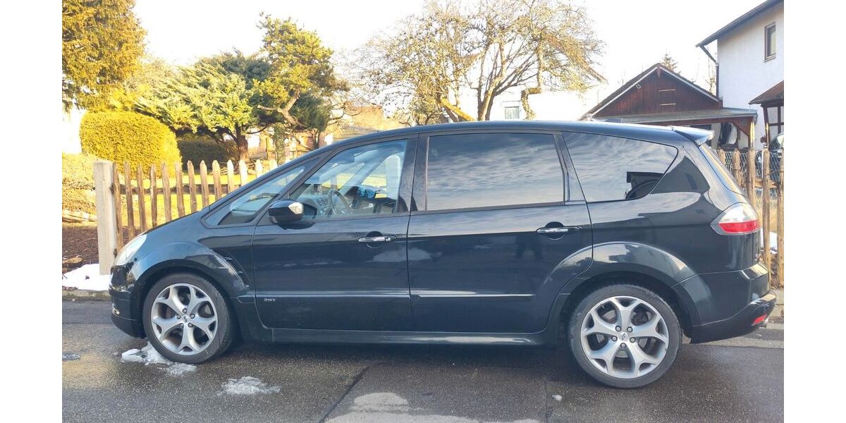 Ford S-Max 215.818 km 7.990 &euro; Röhrmoos 85244