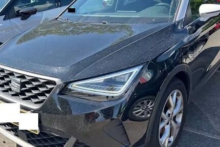Seat Arona 20.500 km 15.840 &euro; Weiden 92637