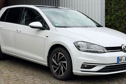VW Golf 106.000 km 12.990 &euro; Sickte 38173