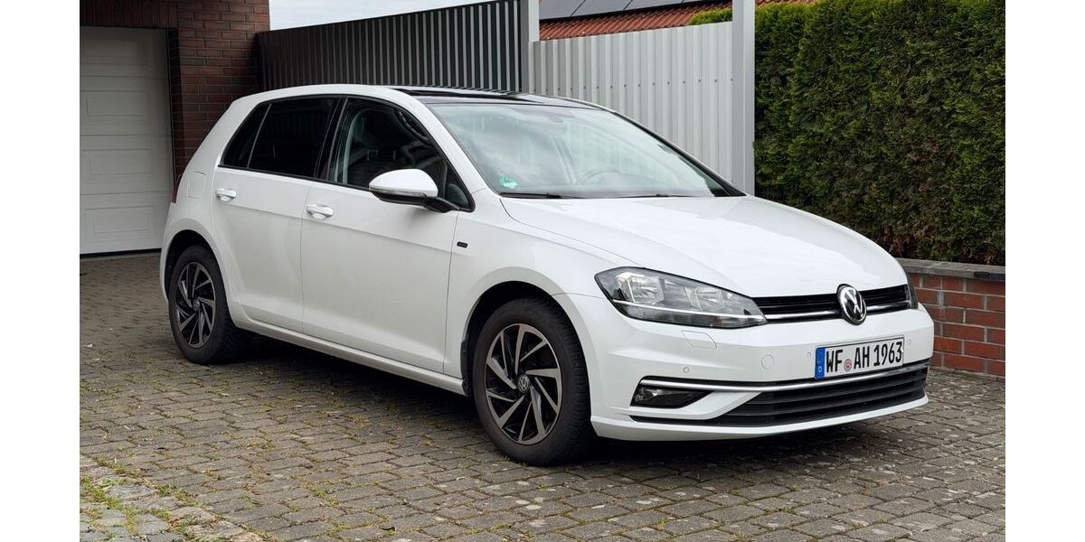 VW Golf 106.000 km 12.990 &euro; Sickte 38173