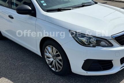 Peugeot 308 160.988 km 5.800 &euro; Offenburg 77654