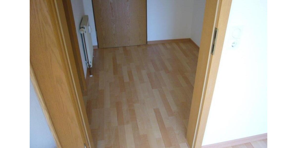 Dachgeschoßwohnung Bad Berneck im Fichtelgebirge - 1 Zimmer, 36 m&sup2;, 72.000&euro; | Angebot:25883193