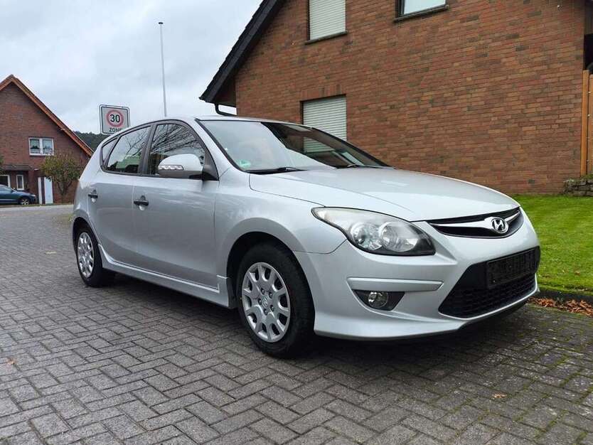 Hyundai i30 205.000 km 2.499 € Riesenbeck (Hörstel) 48477