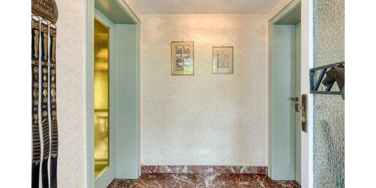 Einfamilienhaus Solingen Solingen-Mitte - 9 Zimmer, 278 m&sup2;, 725.000&euro; | Angebot:26820709