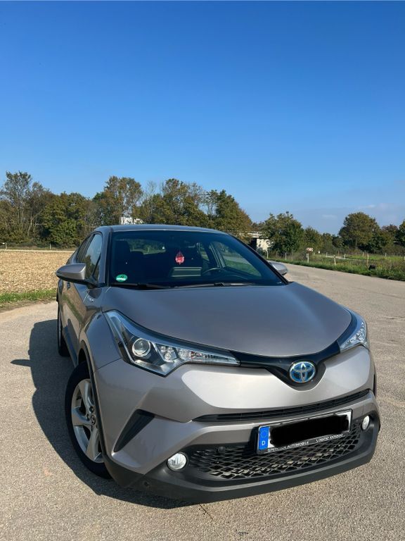 Toyota C-HR 73.830 km 17.900 € Speyer 67346