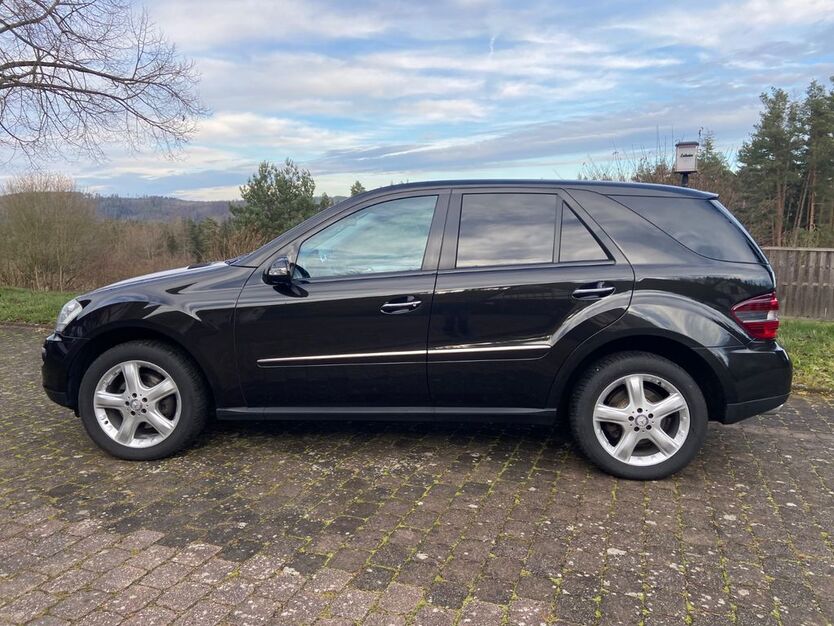 Mercedes-Benz ML 280 178.356 km 10.950 € Drognitz 07338