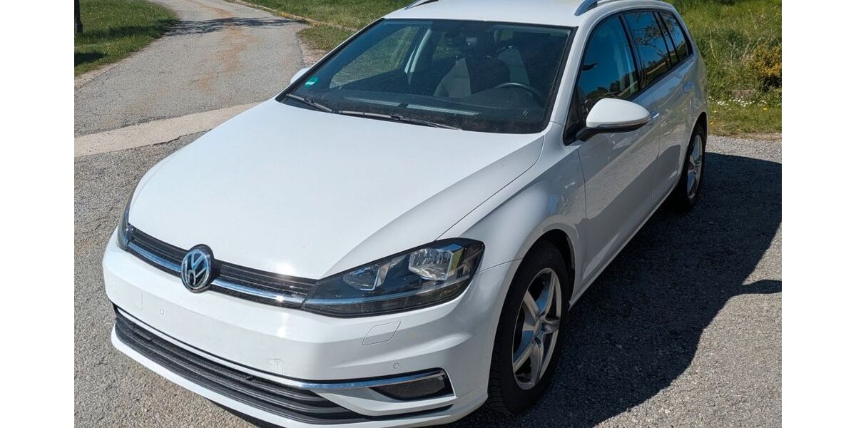 VW Golf 126.650 km 12.500 &euro; Perach 84567