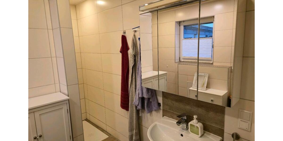 Einfamilienhaus Stadtlauringen - 5 Zimmer, 116 m&sup2;, 165.000&euro; | Angebot:26421538