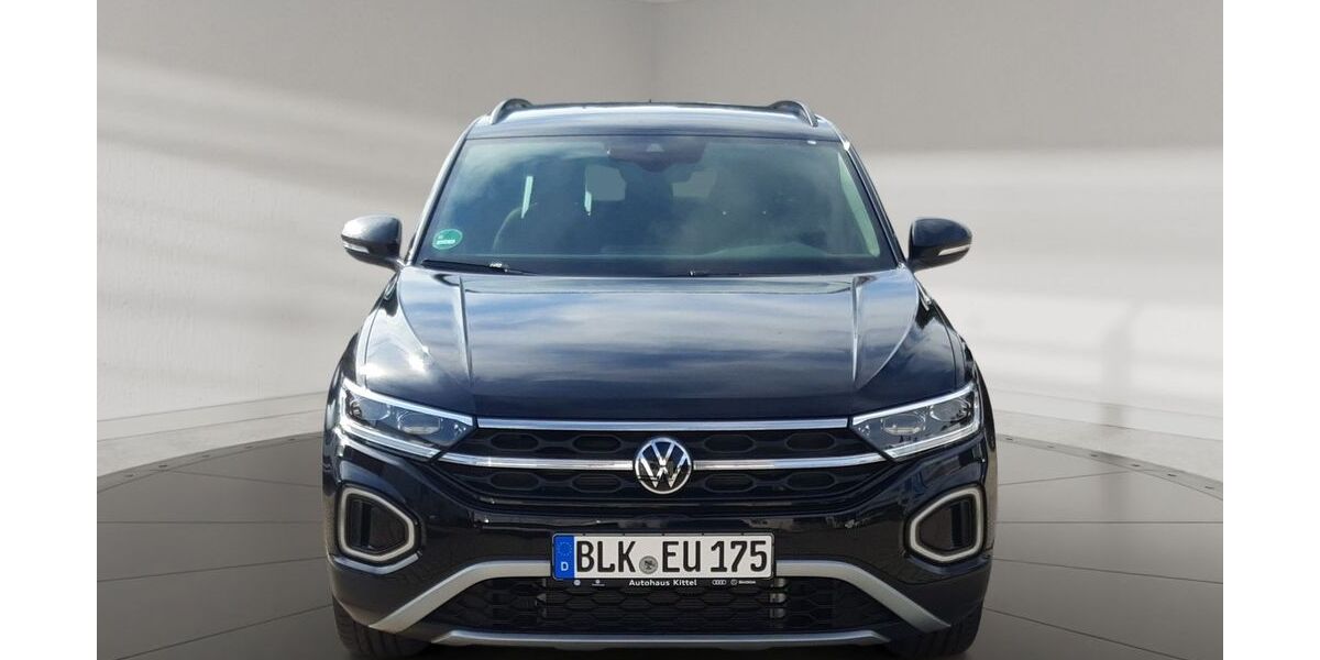 VW T-Roc 4.500 km 44.450 &euro; Weißenfels 06667