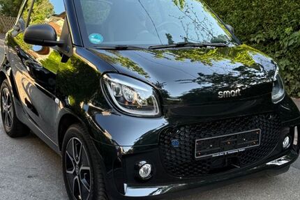 Smart ForTwo 19.800 km 12.200 &euro; Stuttgart 70184