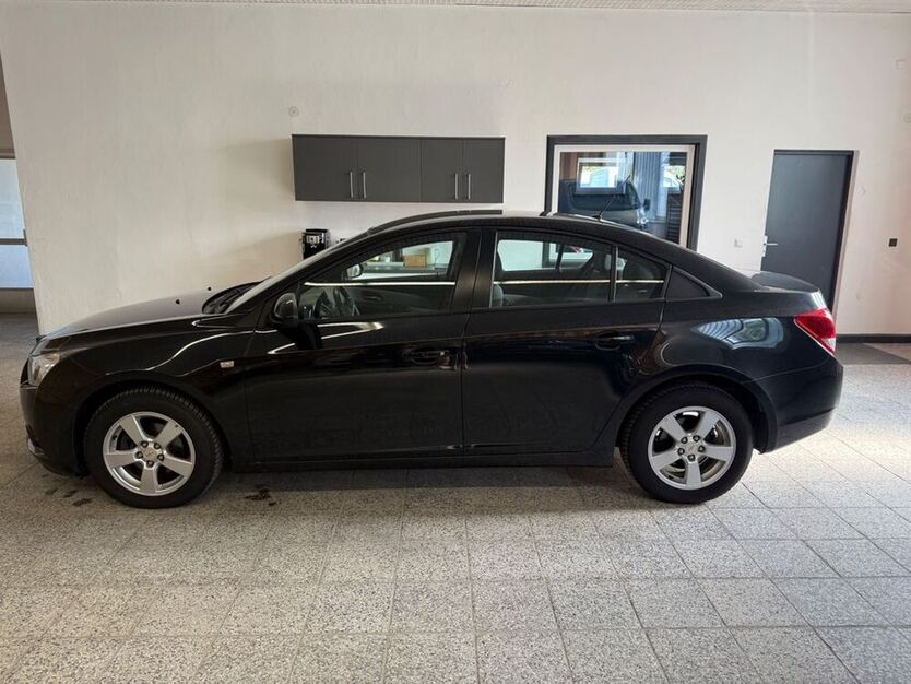 Cruze