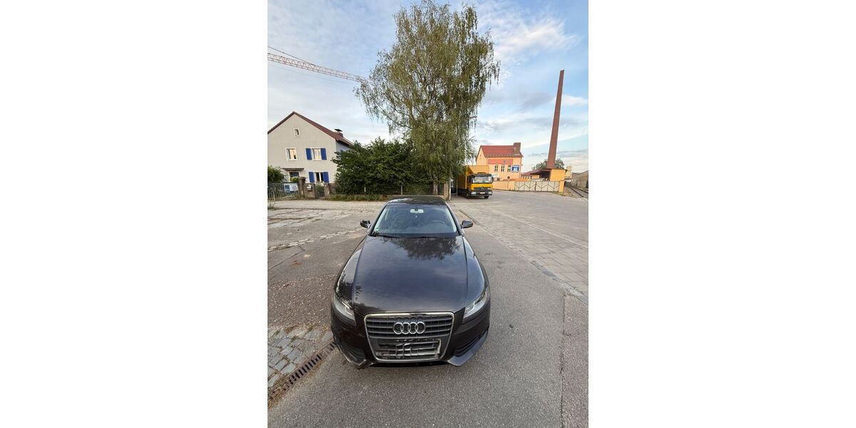 Audi A4 257.000 km 5.900 &euro; Regensburg 93055