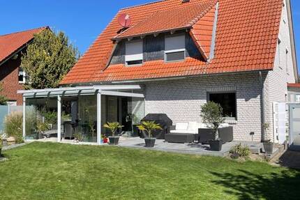Exklusives Einfamilienhaus in beliebter und ruhiger Wohnlage