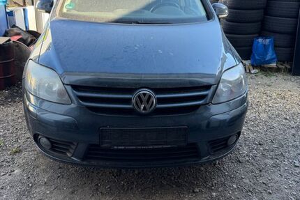 VW Golf 296.000 km 950 &euro; Ergoldsbach 84061