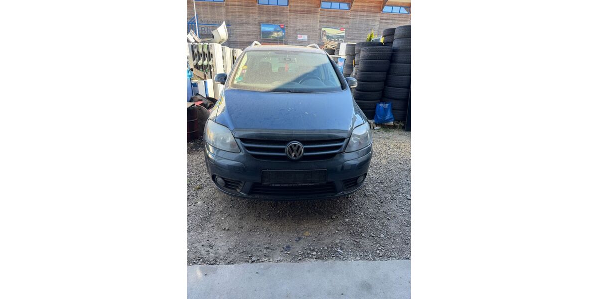 VW Golf 296.000 km 950 &euro; Ergoldsbach 84061