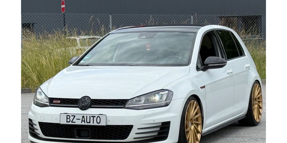 VW Golf 228.000 km 11.390 &euro; Wildau 15745