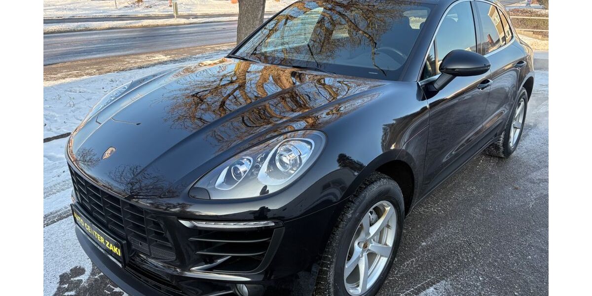 Porsche Macan 186.722 km 27.900 &euro; Tuttlingen 78532
