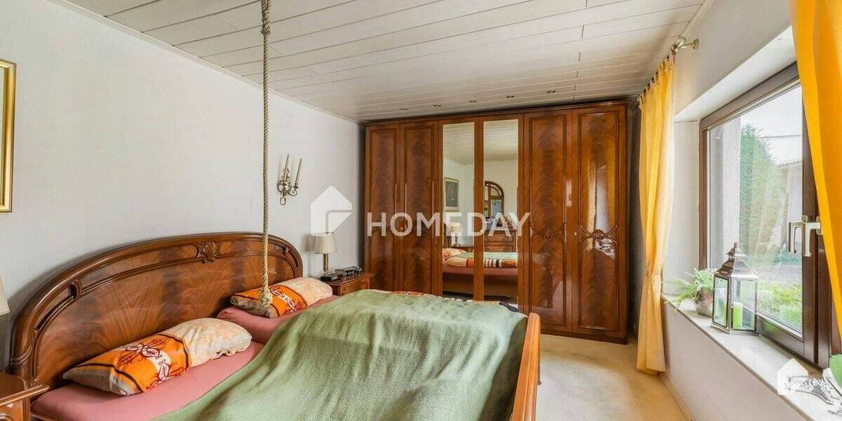 Zwei Häuser auf einem Grundstück - Ein MFH mit fünf Wohneinheiten und ein Zweifamilienhaus 1 zimmer