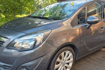 Opel Meriva 121.000 km 4.600 &euro; Rödental 96472