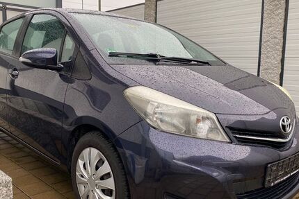 Toyota Yaris 200.000 km 4.390 &euro; Illertissen 89257
