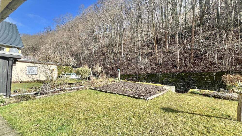 Mehrfamilienhaus, Wohnhaus Liebstadt - 5 Zimmer, 187 m&sup2;, 129.000&euro; | Angebot:25568501