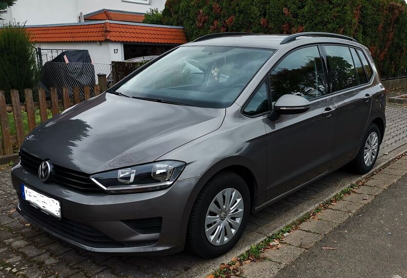 VW Golf Sportsvan 133.800 km 8.200 € Wiesbaden 65207